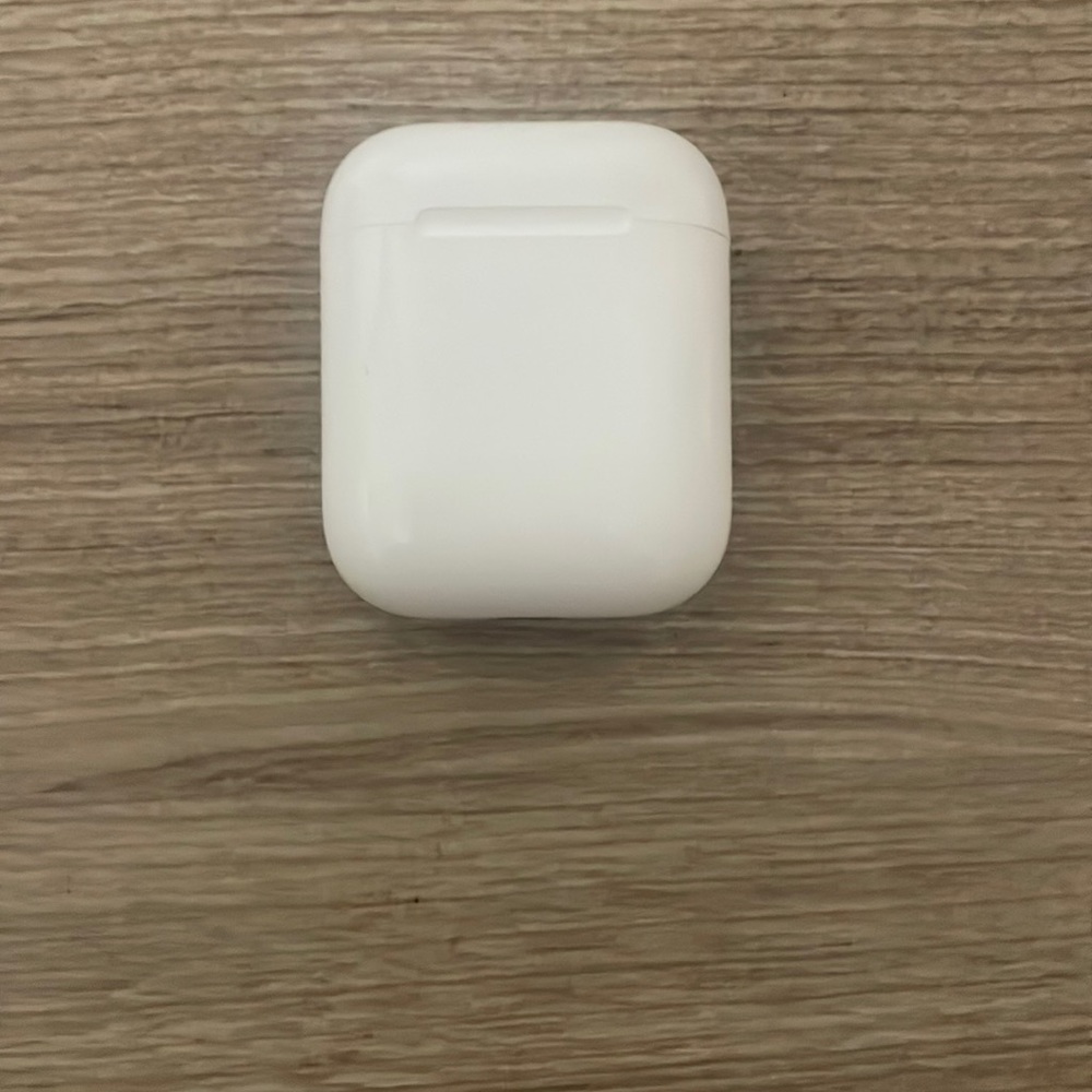 Apple AirPods 2nd generation